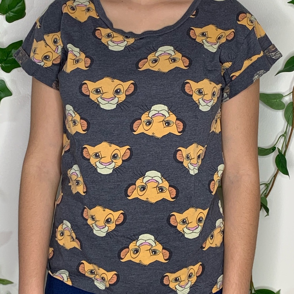 Simba Disney shirt